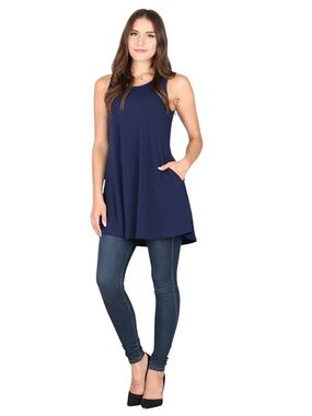 NWT Lildy Solid Sleeveless Pocket Tunic Navy Size S-M